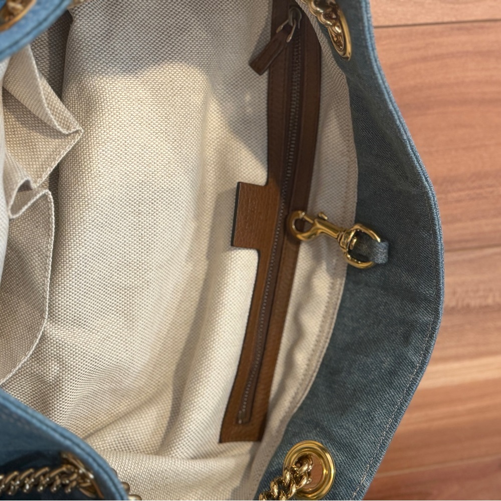 Gucci Blue Denim Shoulder Bag with Gold Chains - Authentic - Picture 7 of 9